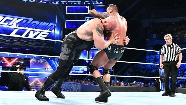 Big Show vs. Randy Orton - WWE World Cup Qualifying Match, Oct. 9, 2018 backdrop