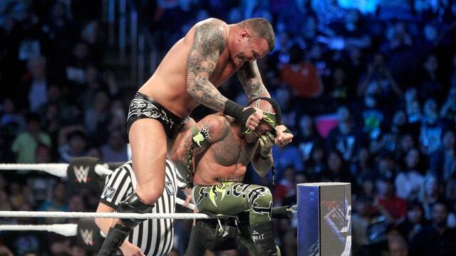Rey Mysterio vs. Randy Orton: SmackDown LIVE, Nov. 20, 2018 backdrop