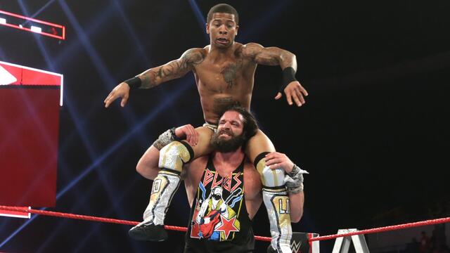 Elias vs. Lio Rush: Raw, Dec. 10, 2018
