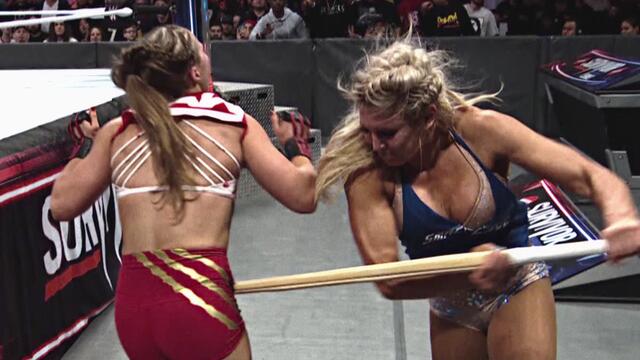 Relive Charlotte Flair's ruthless attack on Ronda Rousey: SmackDown LIVE, Nov. 20, 2018 background