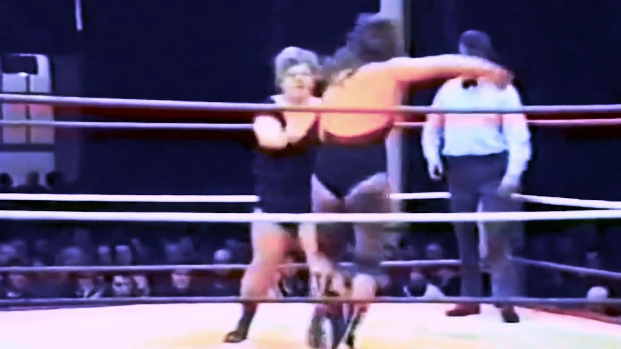 Rusty Blair vs. Hellcat Haggerty | Rare 1985 Classic | British Women's Pro Wrestling background