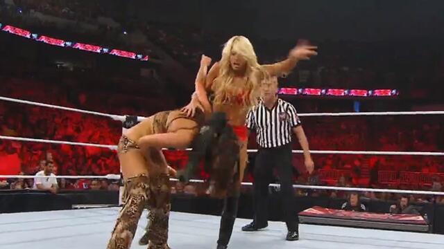 Raw: Eve & Kelly Kelly vs. The Bella Twins background