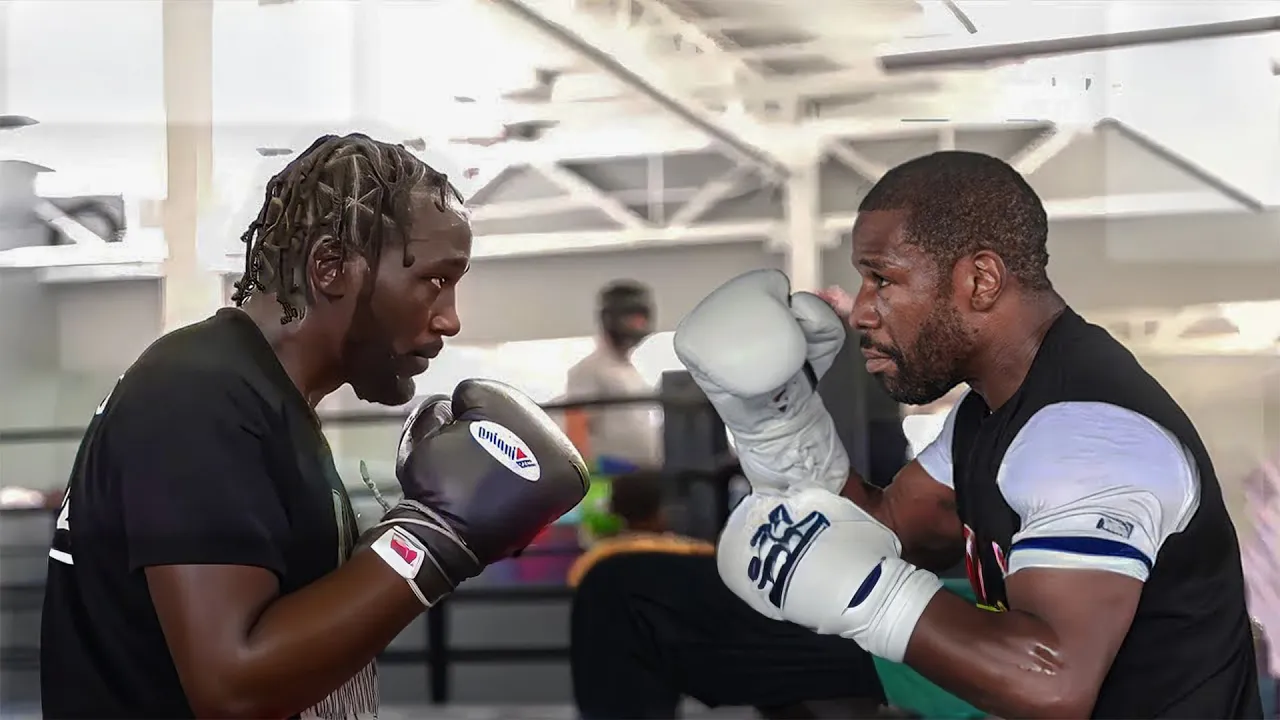 Floyd Mayweather Teams Up with Terence Crawford for Intense Training Session! backdrop