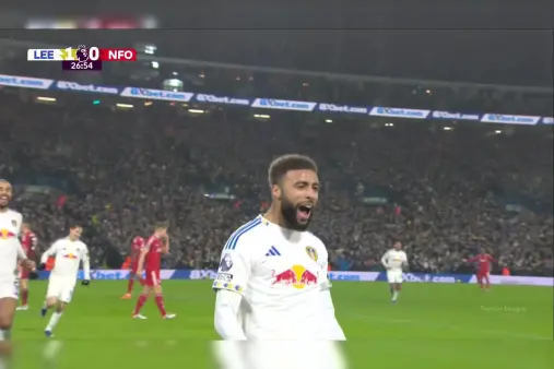 [Goal] Gruev's precise long pass from the back, Bogle's smart run leads to a one-on-one finish