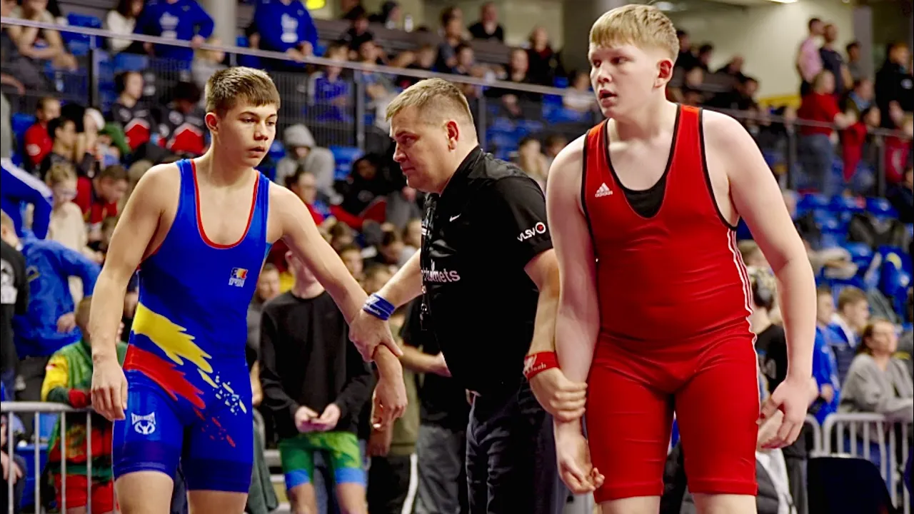 U13 Jorunas Stabokas (LTU) vs Ianis Petrescu (ROU) 85kg. Freestyle boys wrestling. B-cam-man