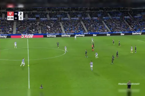 [Highlights] Marin cuts past defender and scores calmly, but goal disallowed for offside