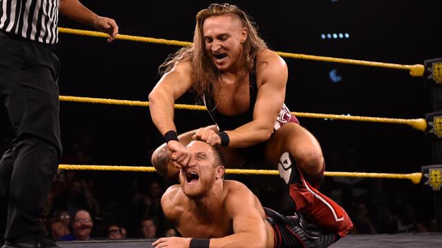 Pete Dunne vs. Travis Banks: WWE NXT, Dec. 18, 2019