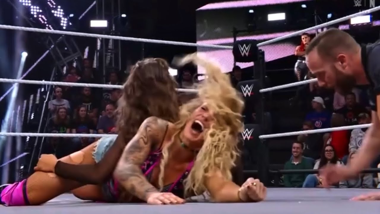 NXT Wren Sinclair vs Sol Ruca