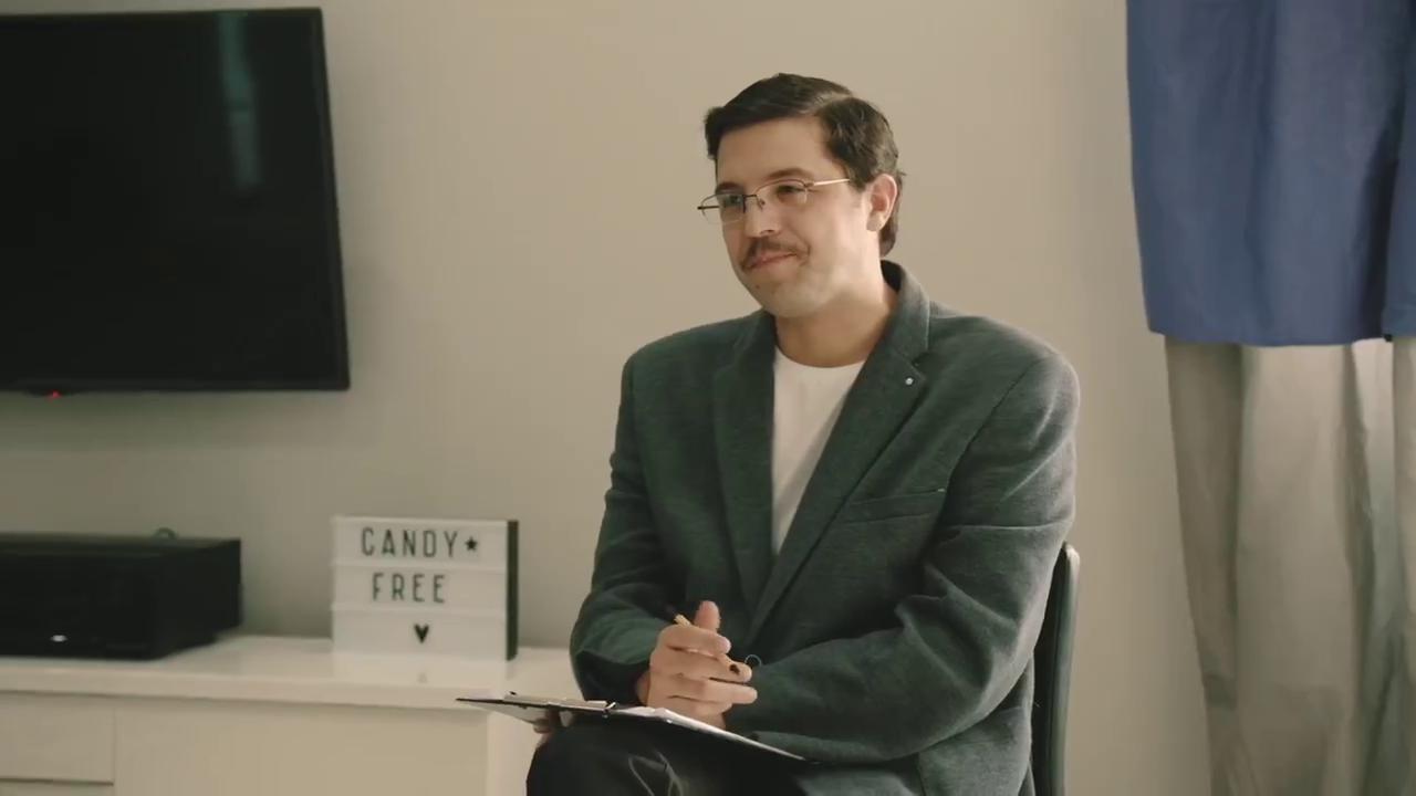 actor Albert Cuba large photo