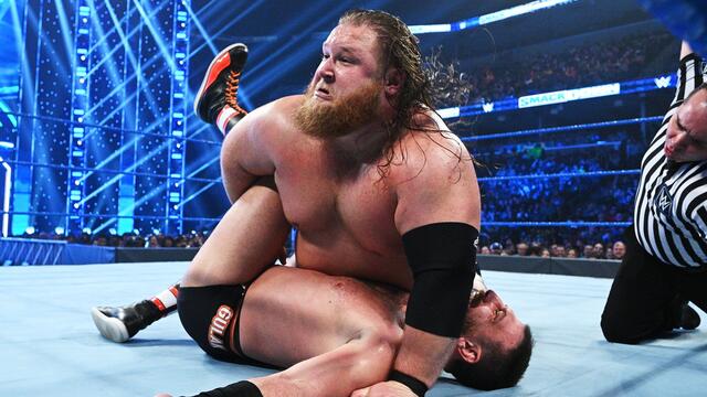 Otis vs. Drew Gulak: SmackDown, Jan. 3, 2020