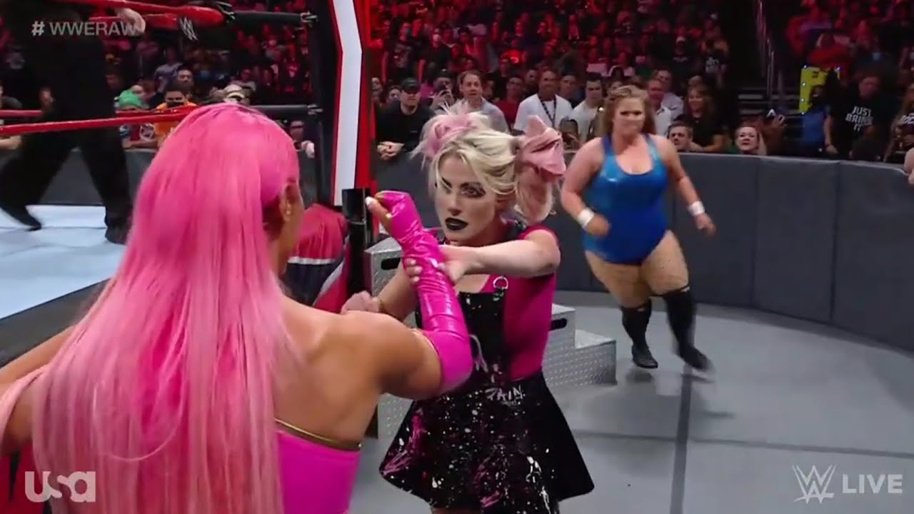 Alexa Bliss V.S Doudrop background