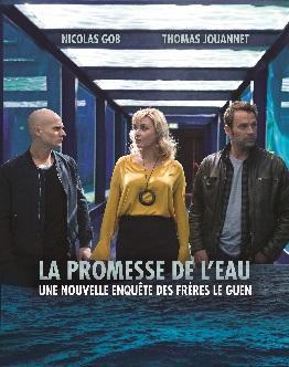 Troubled Waters [Portuguese]