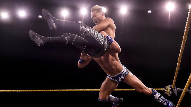 Drake Maverick vs. Tony Nese – Interim NXT Cruiserweight Title Tournament Group A Match: WWE NXT, April 29, 2020 background