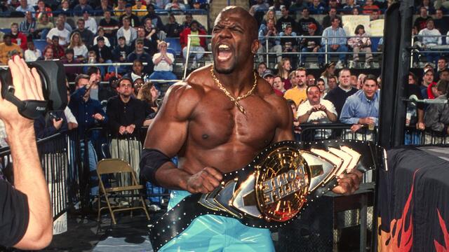 Terry Crews goes one-on-one with Titus O’Neil backdrop