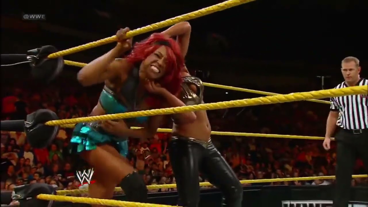 NXT: 5/23/2012 Alicia Fox vs Maxine