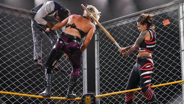 Top 10 NXT Moments: WWE Top 10, Sept. 8, 2020 background