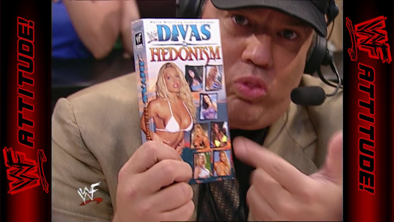 Trish Stratus shows a preview of the Divas video | RAW IS WAR (2001)