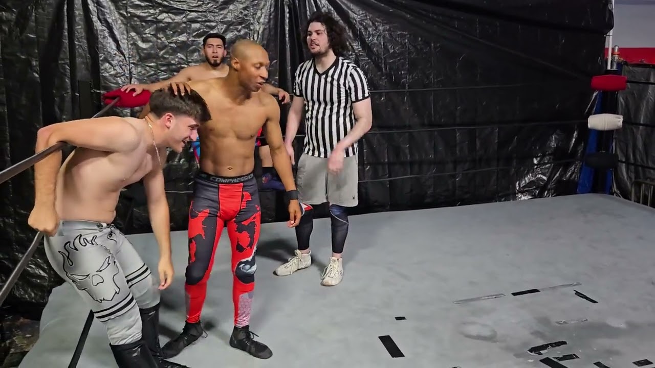 Warriors Showcase - Roger Mendez & Jalen White v Dylan Napalm & Novak background