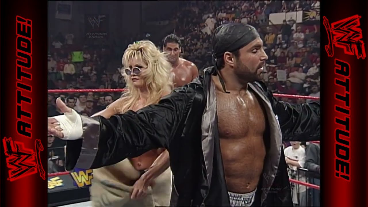 Sable takes off her potato sack | WWF RAW (1997) background