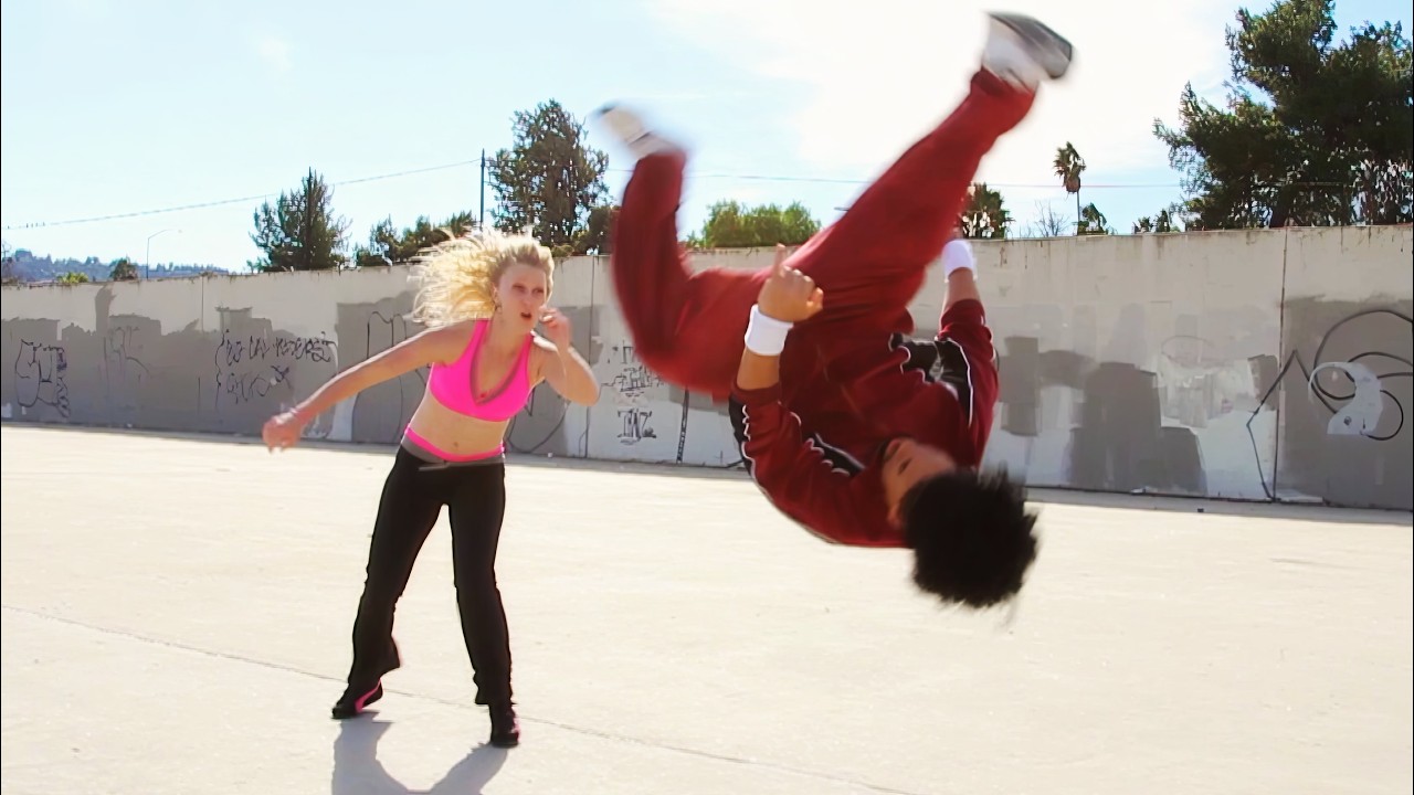 Boxing Girl vs Martial Arts Guy | Martial Arts Fight Scene (Slug Street Scrappers) background