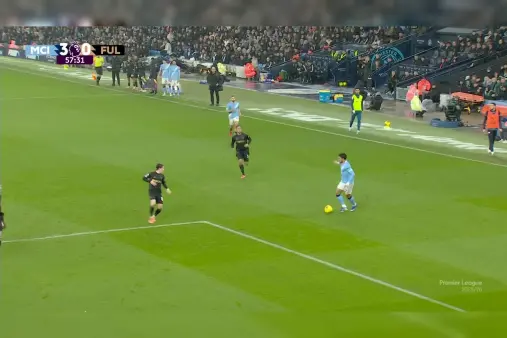 [Highlights] Unintended move! Marmoush over-runs the ball, Foden's first-time shot misses