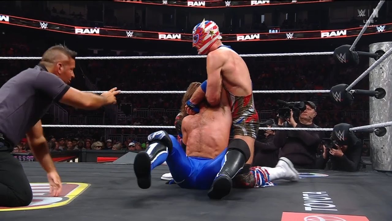 AJ Styles vs. El Grande Americano - WWE RAW | Sep. 8, 2025 background