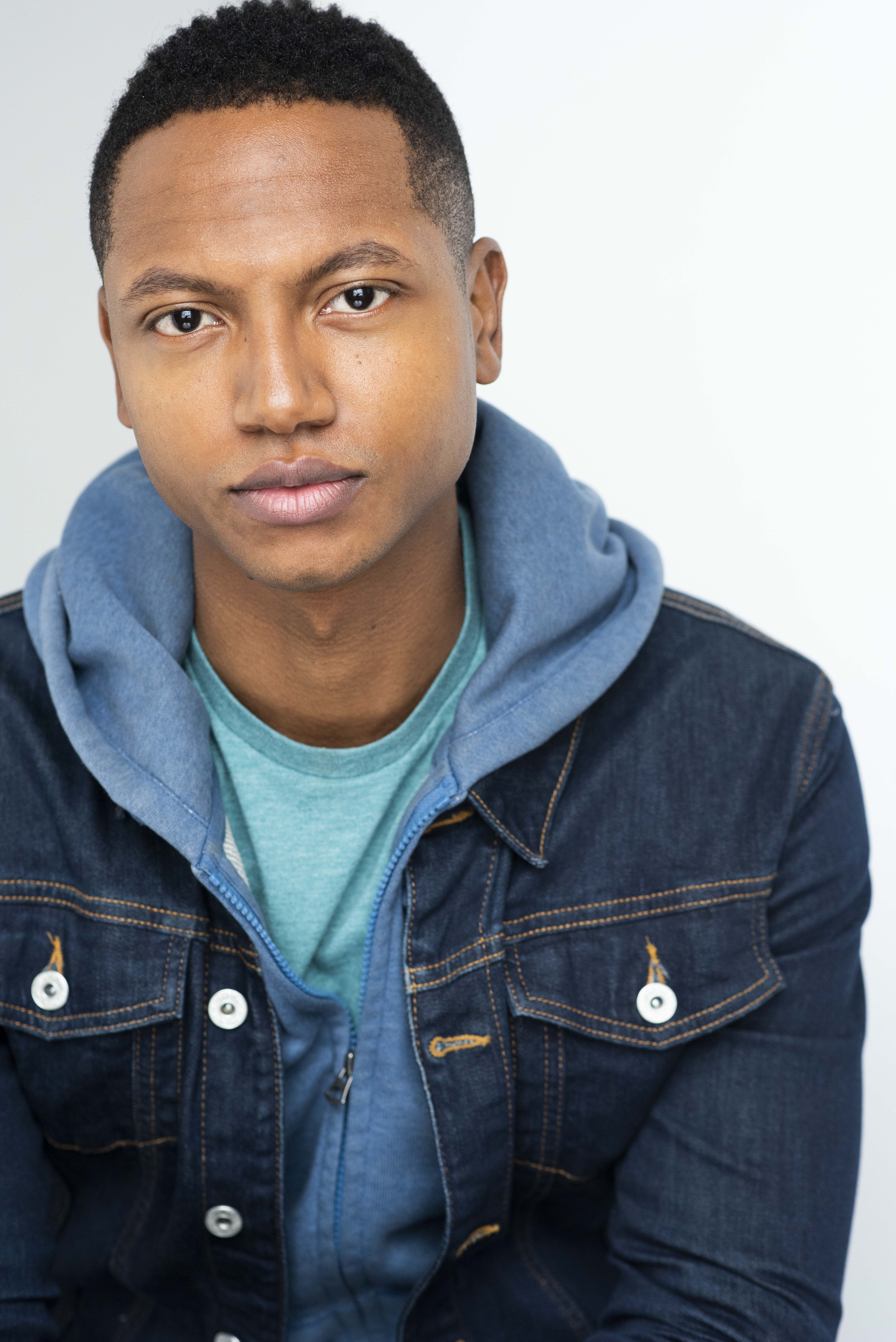 actor Matt Jennings large photo