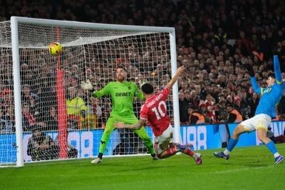 [MVP] A Wall of Steel! Jose Sa Makes Ten Saves in a Game to Keep a Clean Sheet