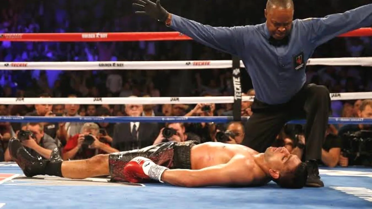 Amir Khan (England) vs Marco Antonio Barrera (Mexico) Full Highlights - TKO - Boxing HD