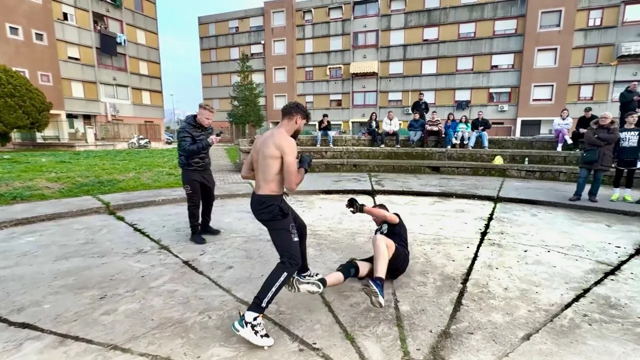 MATH Teacher try to win in a street fight !!! Bad idea, punished !