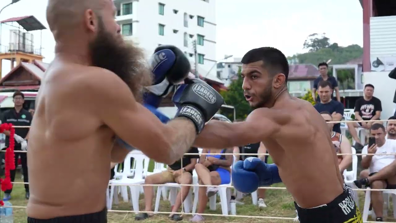 RAGNAR Viking vs SIAM Monster | World Street Fight Champ