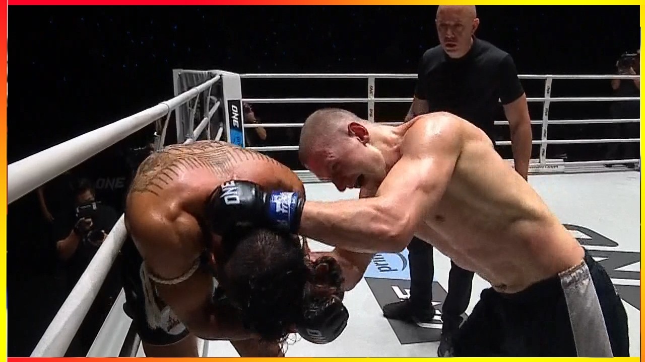 Sinsamut Klinmee (Thailand) vs Dmitry Menshikov (Russia) | KNOCKOUT, MUAY THAI fight, HD