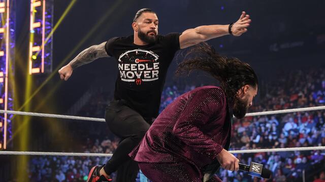 Seth “Freakin” Rollins gets inside Roman Reigns’ head before Royal Rumble: SmackDown, Jan. 28, 2022 background