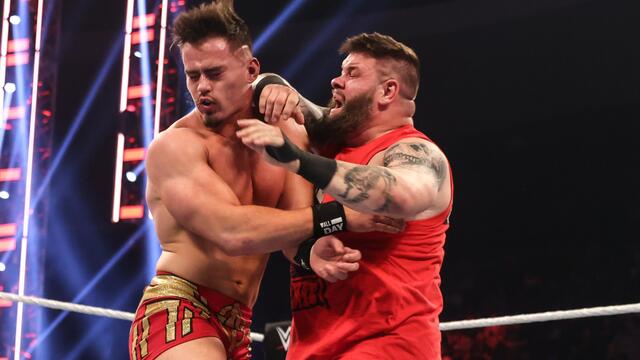 Kevin Owens vs. Austin Theory – WWE Title Elimination Chamber Qualifying Match: Raw, Jan. 31, 2022