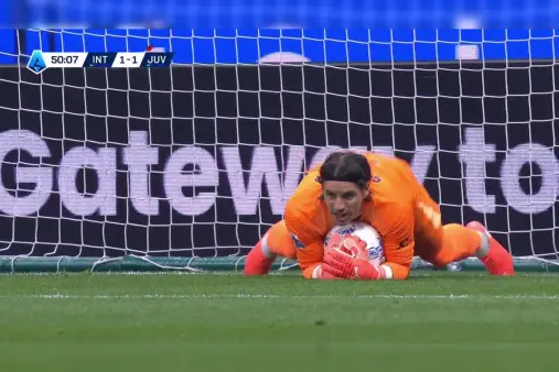 [Highlights] Incredible! Sommer makes three consecutive saves to deny opponents' shots