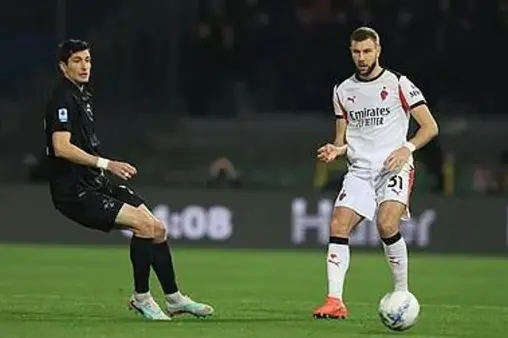 Full Match Replay (Lou Yichen, Li Yan)