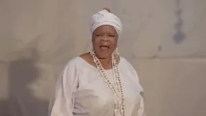 Kolofin Aiye