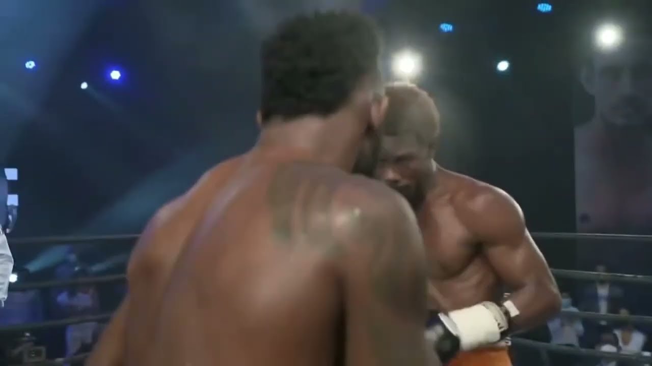 Carlos Adames Vs Bryan Medina