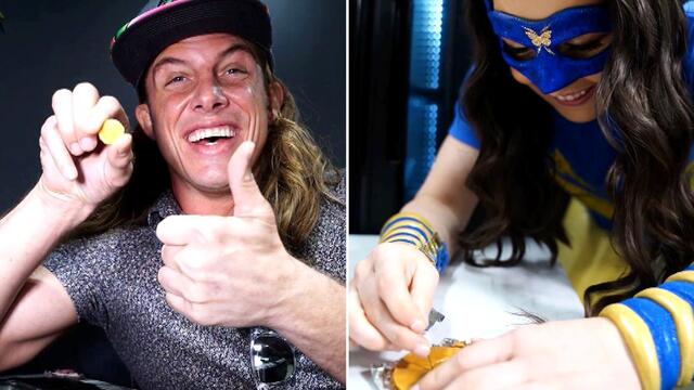 WWE Superstars take the “Squid Game” Honeycomb Challenge background