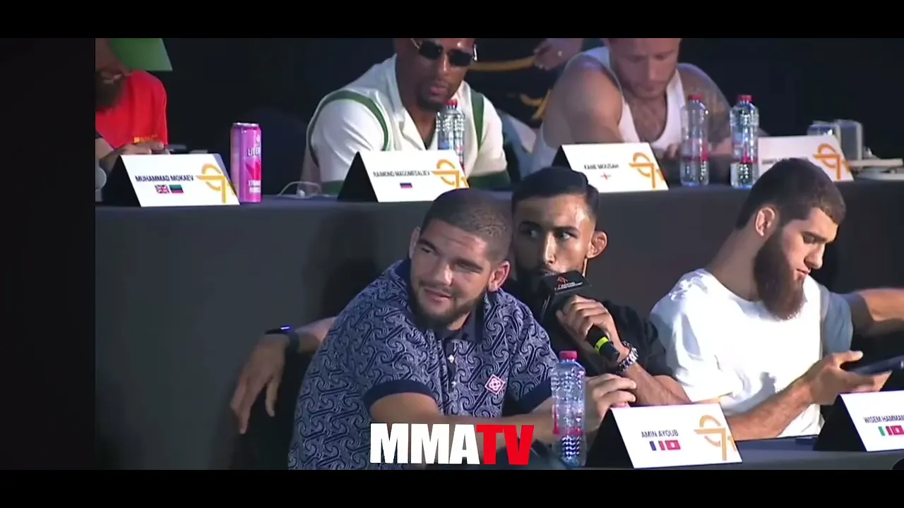 WOW 🤯 Fireworks 🧨 as takes on at this weekend in Dubai 💥 This one’s got fight of the night