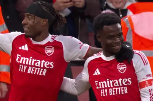 [Goal] Eze's pinpoint through ball, Madueke slots home into the far corner