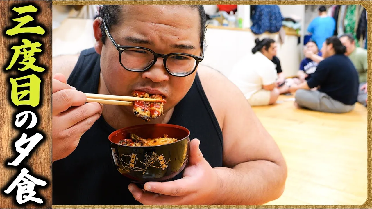 【相撲飯】三度目の夕食🍚 / おろしハンバーグ・蟹玉・生姜焼き →ジャークチキン丼 →カップヌードルシーフードBIG🍜