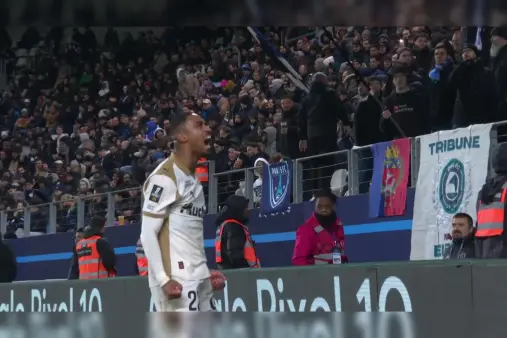 [Goal] Extend the lead! Abdulhamid crosses, Sayed scores a brace