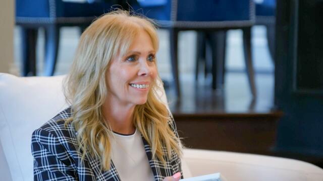 Miz's mom receives a touching tribute: Miz and Mrs., June 20, 2022 background