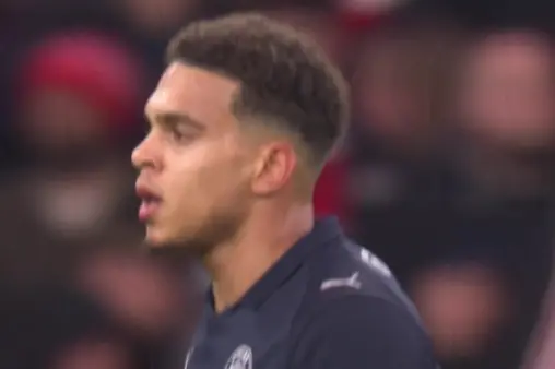 [Highlights] Borges cuts inside and takes a long-range shot, Kepa reacts quickly to hold the ball