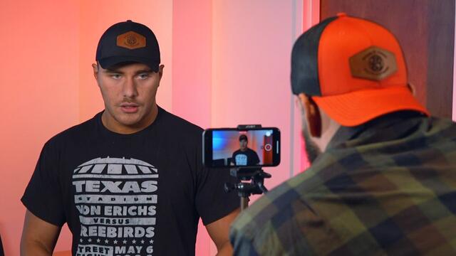 Brooks Jensen gets help setting up his dating profile: WWE NXT, Feb. 22, 2022