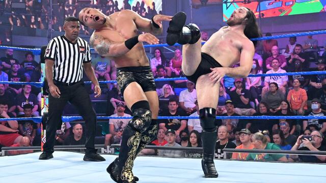 Cameron Grimes & Solo Sikoa vs. Carmelo Hayes & Trick Williams: WWE NXT, May 17, 2022