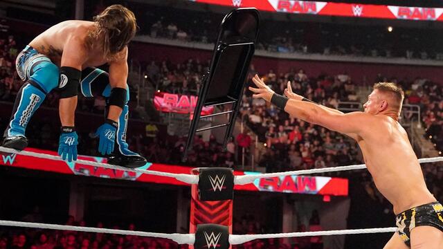 AJ Styles vs. The Miz - No Disqualification Match: Raw, Aug. 8, 2022