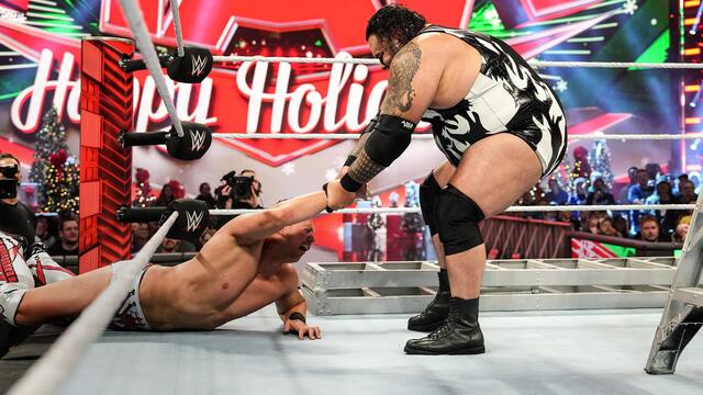 Top 10 Raw moments: WWE Top 10, Dec. 19, 2022