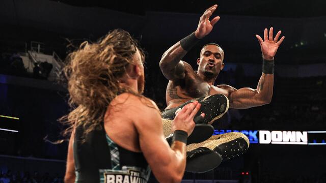 Triple Threat Tag Team Title No. 1 Contender Match: SmackDown highlights: Nov. 17, 2023
